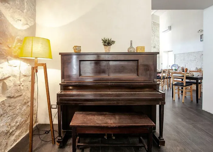 Feriegård Giardini Acantus *